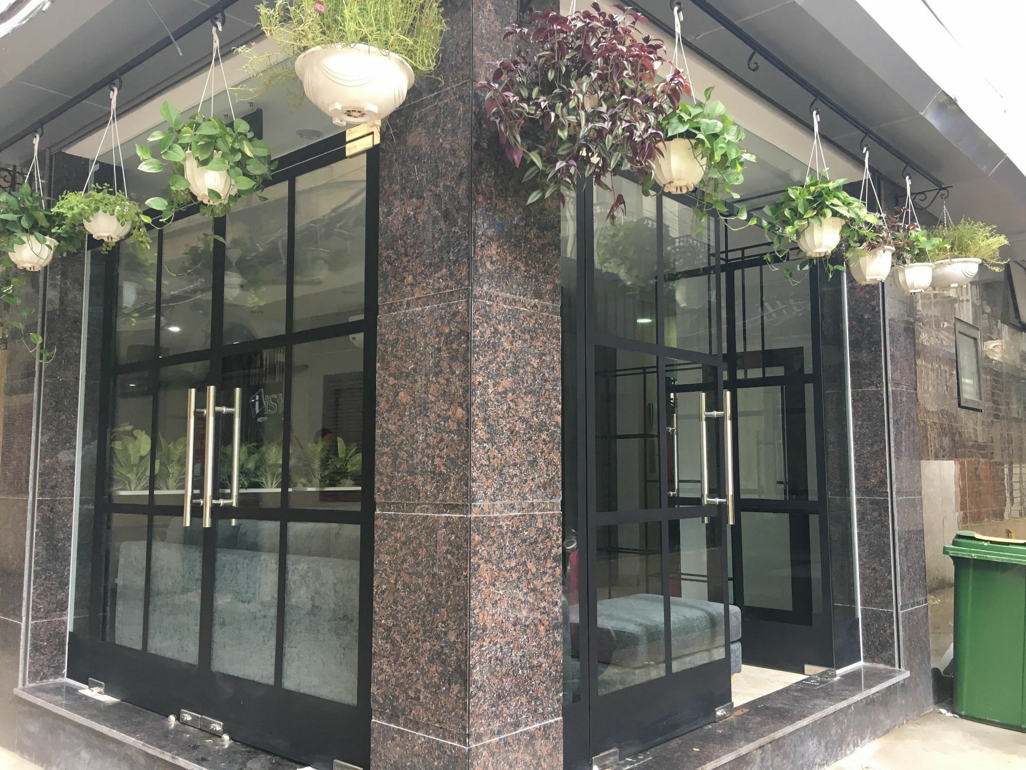 Istay Hotel Apartment 3 Hanoi Exterior photo